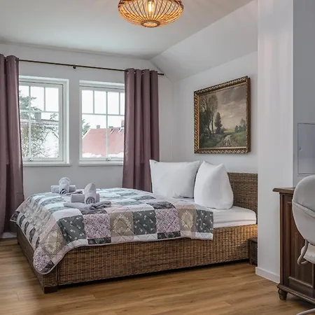 Schwedenhaus Leevsteed 度假居 Neuhaus (Mecklenburg-Vorpommern)